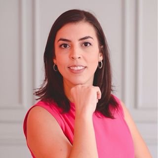 Janaira Clara Godeia Ribeiro