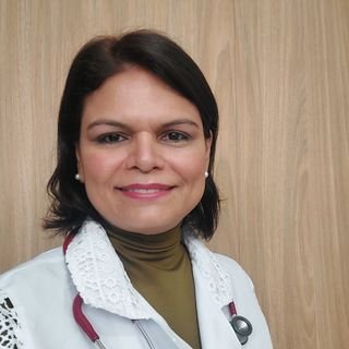 Dra. Gisele Correia Pacheco Leite