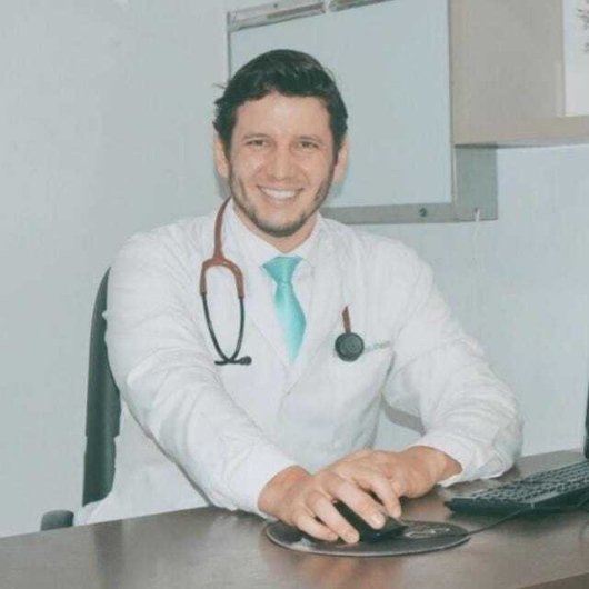 Dr. Leonard Pinheiro Fernandes