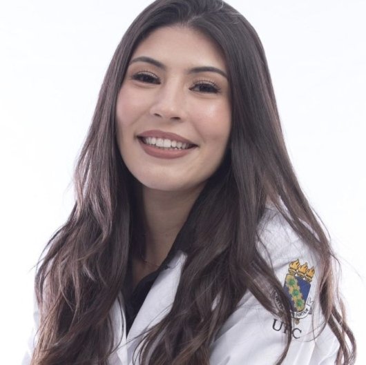 Dra. Amanda Vasconcelos