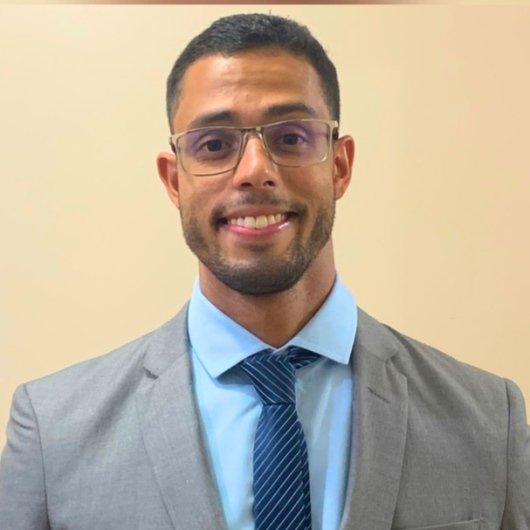 Dr. Tiago Melo de Lima