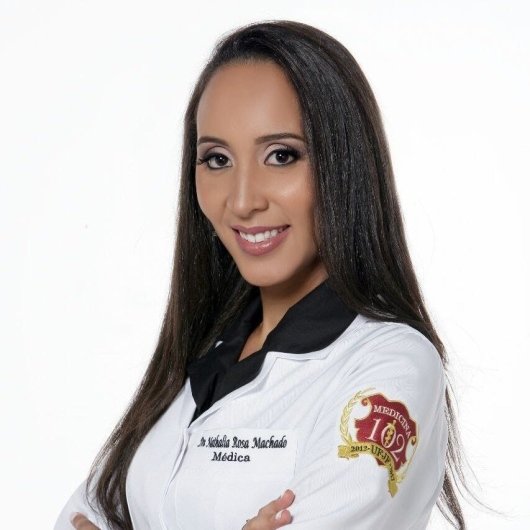 Dra. Nathalia Rosa Tavares