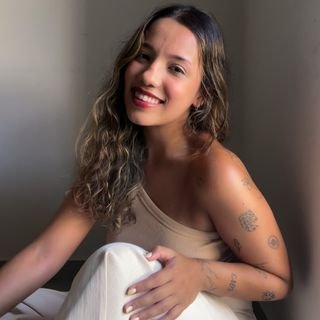 Prof. Andreza Malko de Bomfim