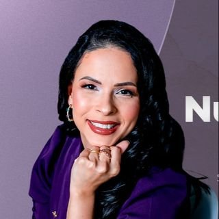 Dra. Ana Carolina Fernandes Oliveira