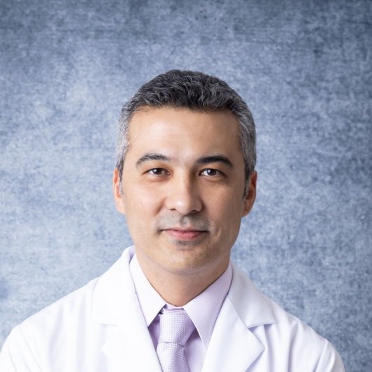Dr. Celso Saito