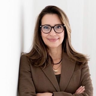 Dra. Ana Lúcia Pereira Sbragia
