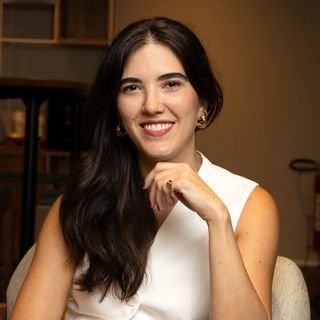 Dra. Rafaela Rebollal Brigatto Medeiros