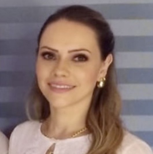 Dra. Carolina Poyane Peixoto de Farias