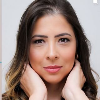 Dra. Marcela Froes