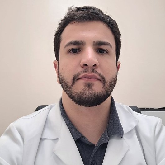 Dr. Felipe Claudino