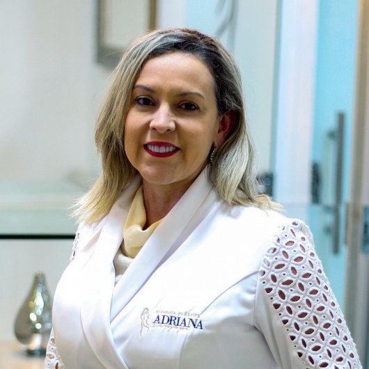 Dra. Adriana de Ávila Janjopi