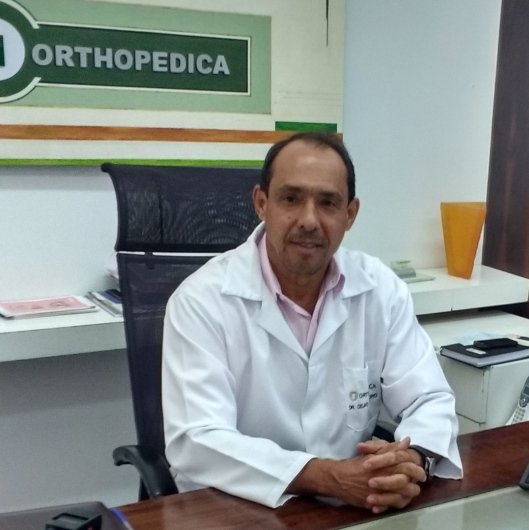 Dr. Celmo Bernardino