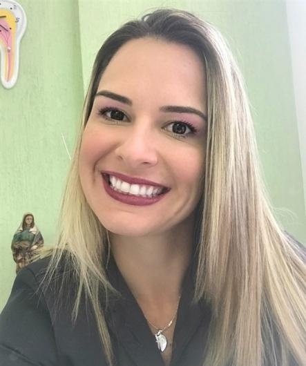 Dra. Tatiane de Luca
