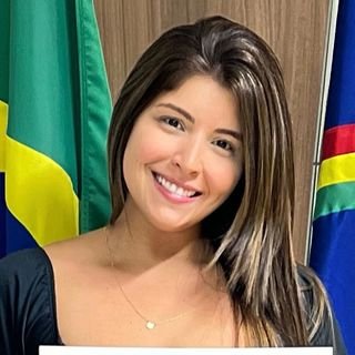 Dra. Thais Vergolino
