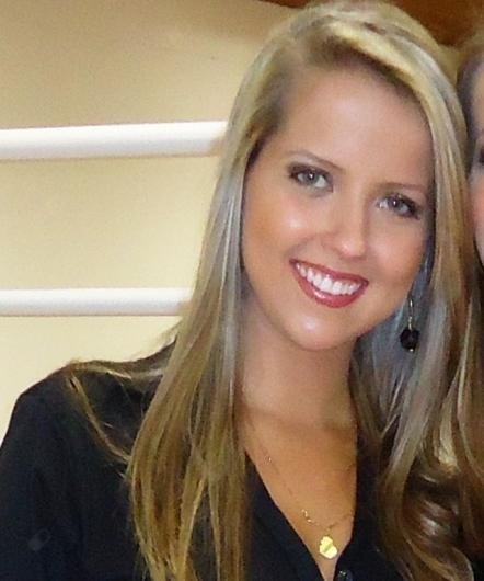 Dra. Caroline Cubas Pereira