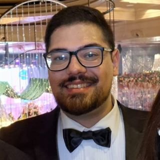 Dr. Alex Domingues de Oliveira Matos