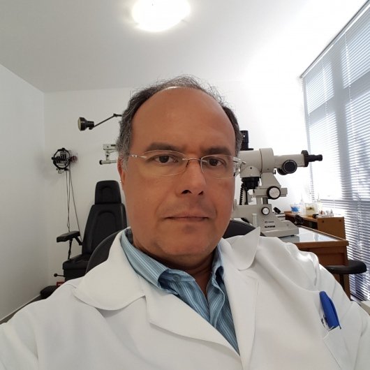 Dr. Henrique Jorge de Paula