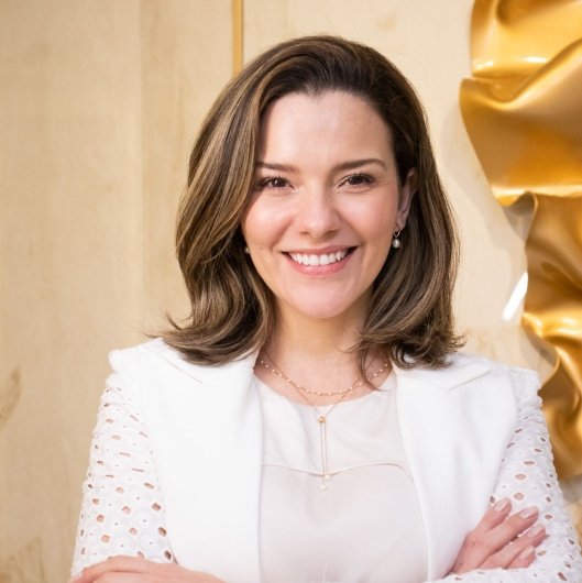Dra. Carolina Sampaio