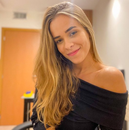 Dra. Milena de Negreiros Linhares
