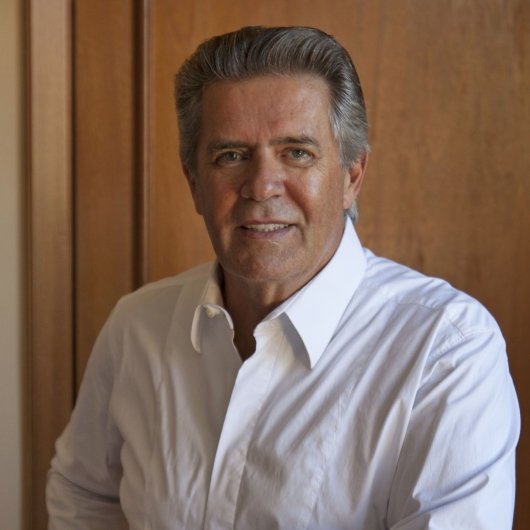 Dr. Carlos Oscar Uebel