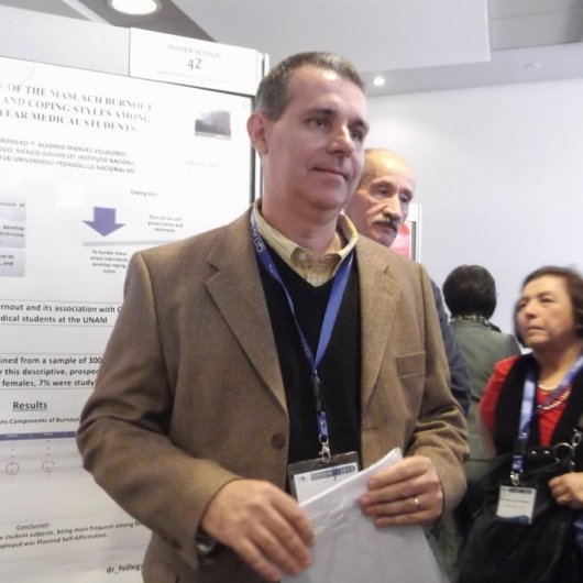Dr. Alexandre Roberti