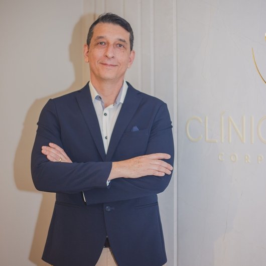 Dr. Gustavo Martins ladeira