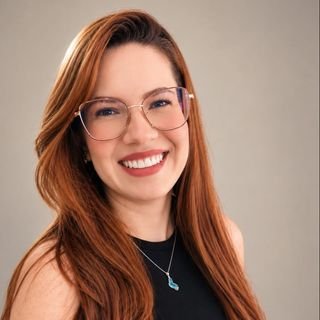 Dra. Érica Santos Rocha