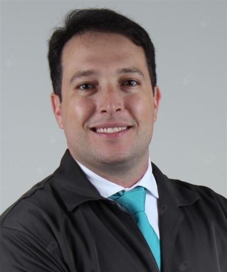 Dr. Bruno Botto