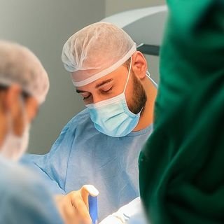 Dr. Lucas Traldi Jubran