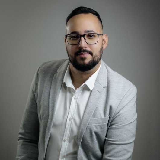 Dr. Tiago Paulino Vilela