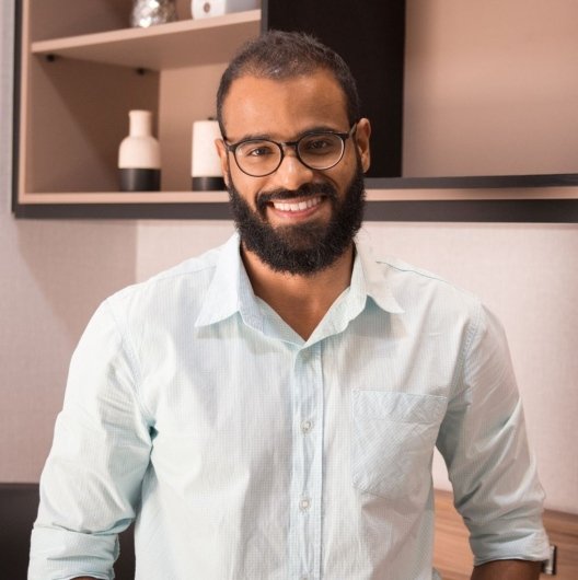 Dr. Ruan Toledano