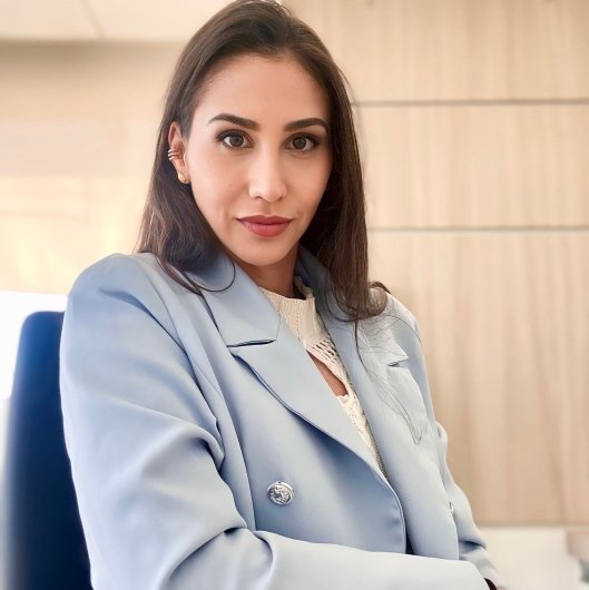 Dra. Lorena Fernandes