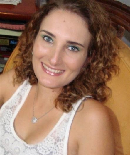 Ana Carolina de Oliveira Gonçalves