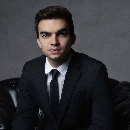 Dr. Murilo Crellis
