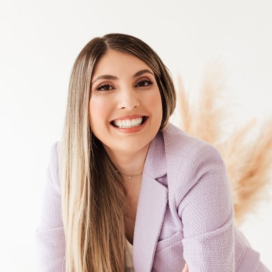 Dra. Laura Teodoro