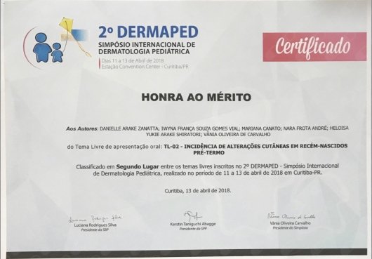Dra. Iwyna França Souza Gomes Vial