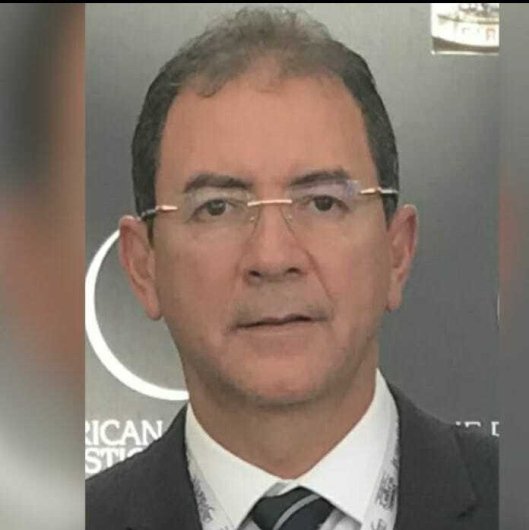 Dr. Claudio Hernane
