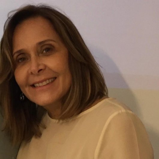 Dra. Marilena de Menezes Cordeiro