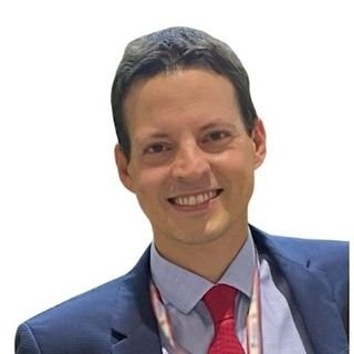 Dr. Vitor Vahle