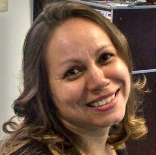 Dra. Luciane Suliano
