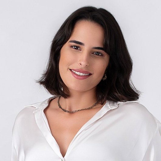 Dra. Débora Neves Costa Joi