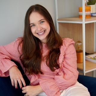 Bruna Fróz