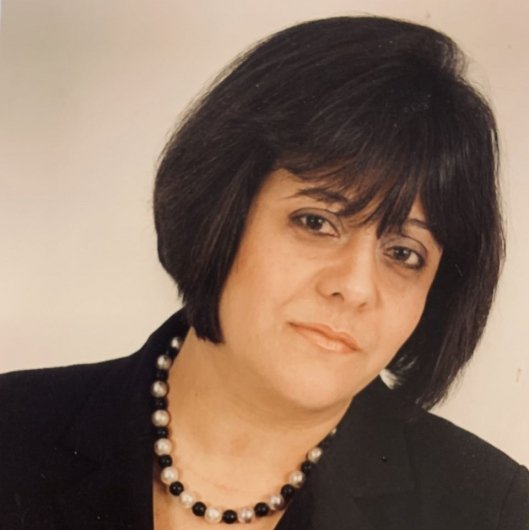 Adna Godinho