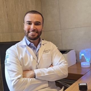 Dr. Gabriel Terra