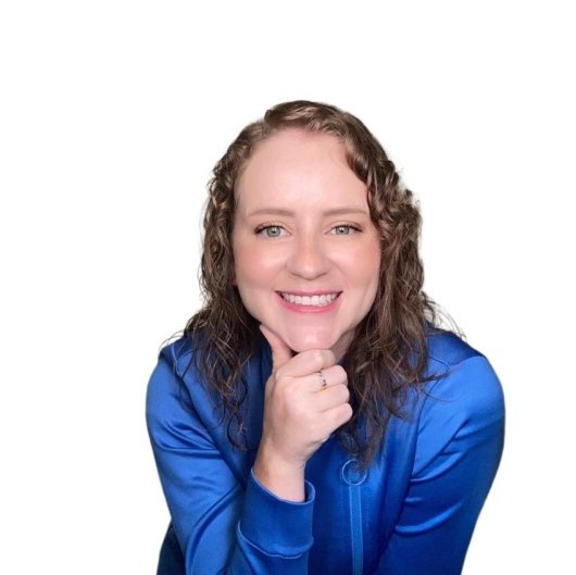Dra. Letícia Lopes