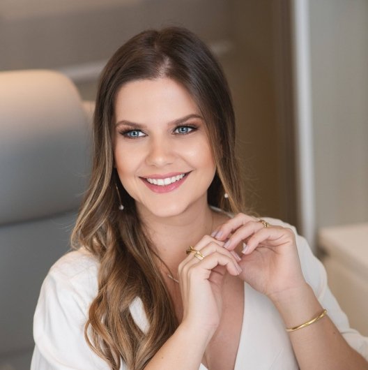 Dra. Karen Dallazem