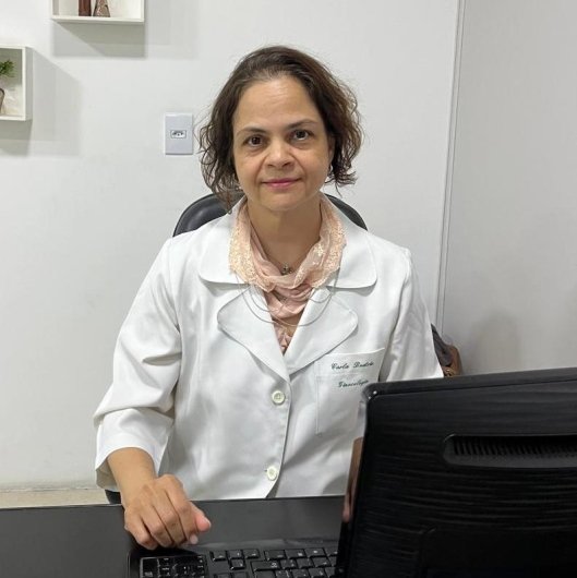 Dra. Carla Beatriz De Souza Alves