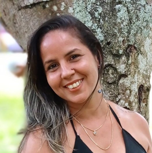 Carla Fabiana Teixeira