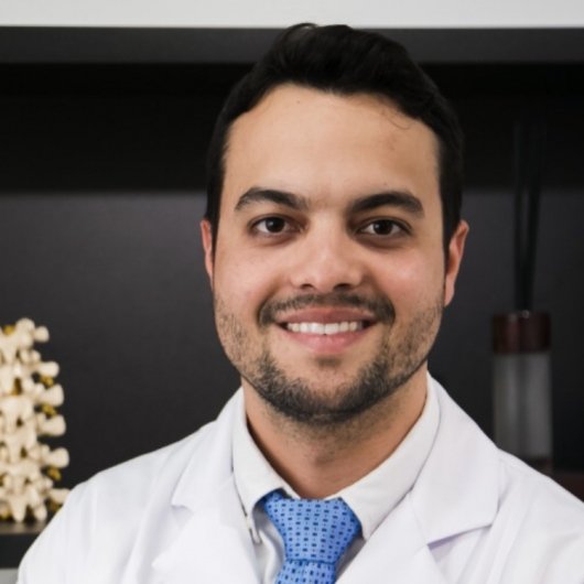 Dr. Rodrigo Silva Bueno