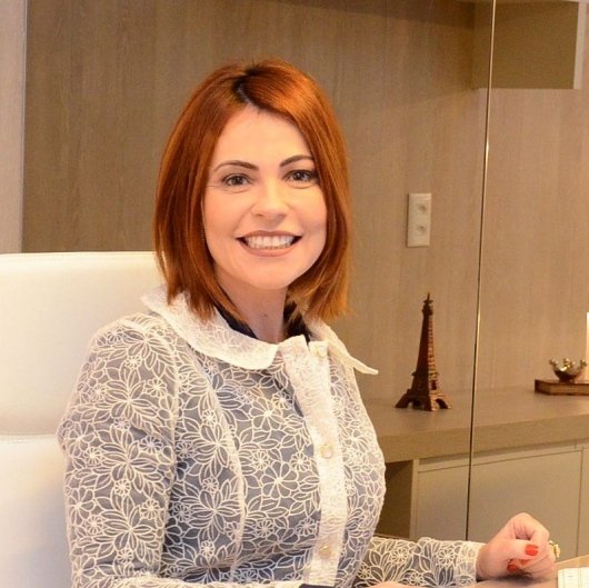 Dra. Wanessa Godoy Abreu